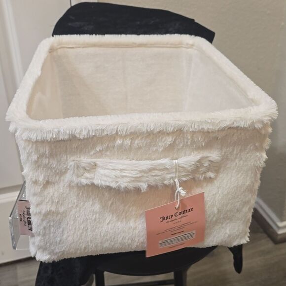 Juicy Couture Home JUICY Bold Crown Logo Velour Decorative Storage Basket - Picture 4 of 8